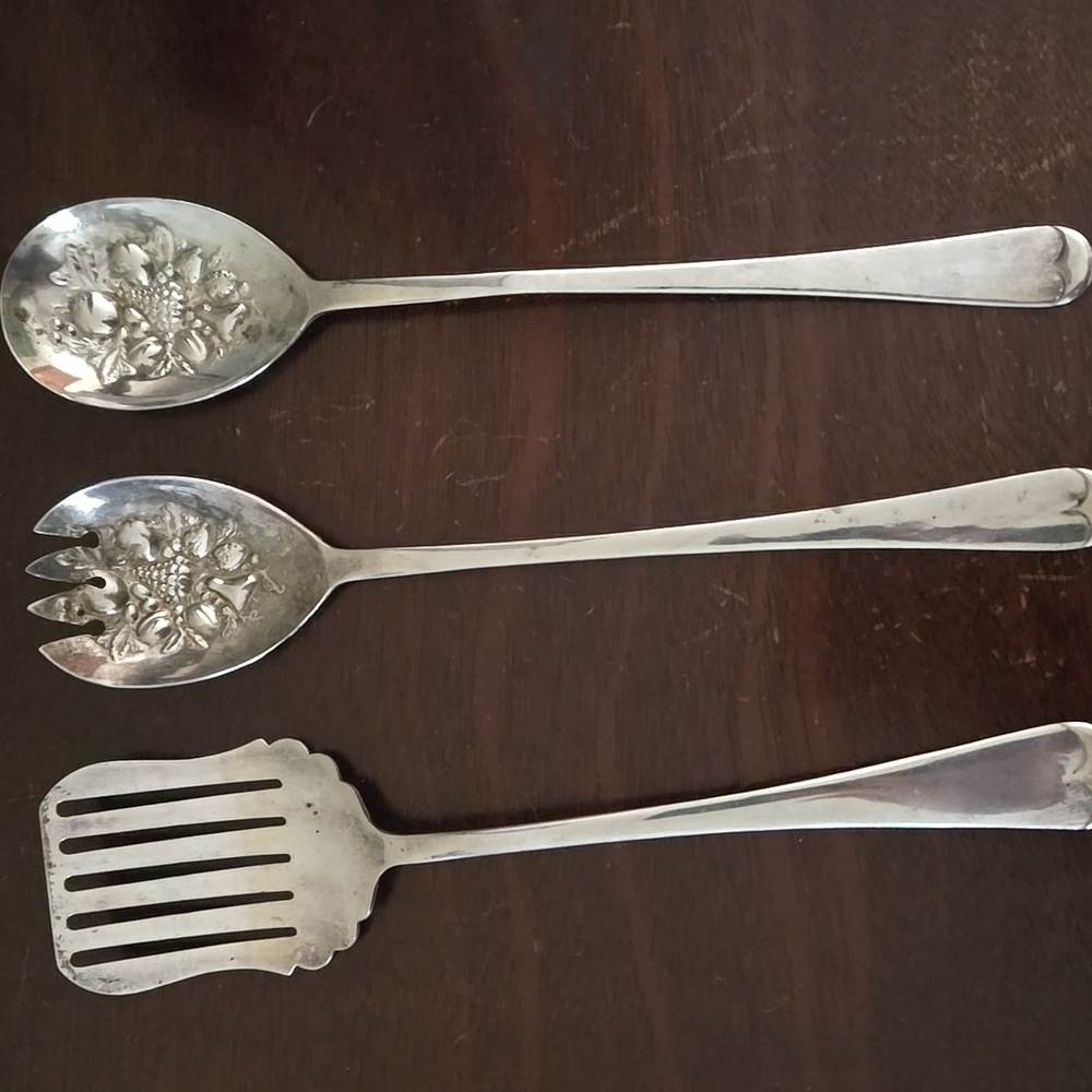Vintage silver Plated Sheffield England. Three serving utensils.